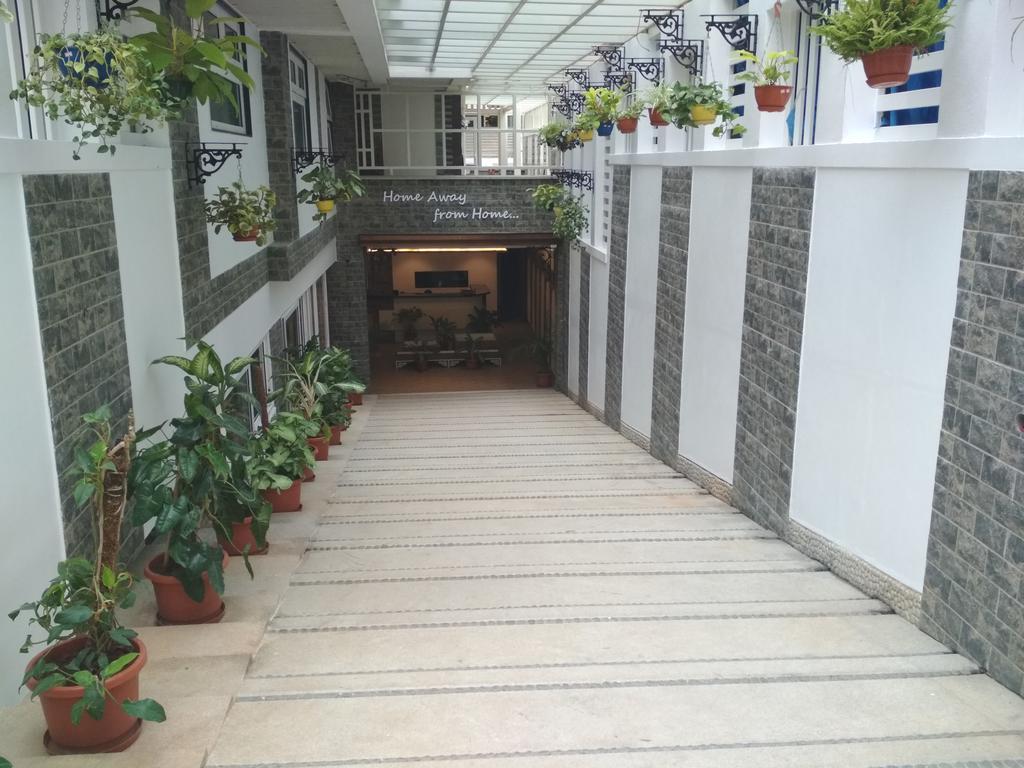 White Castle Boutique Apartment Hotel Bangalore Eksteriør bilde