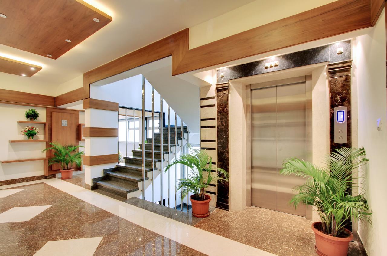 White Castle Boutique Apartment Hotel Bangalore Eksteriør bilde
