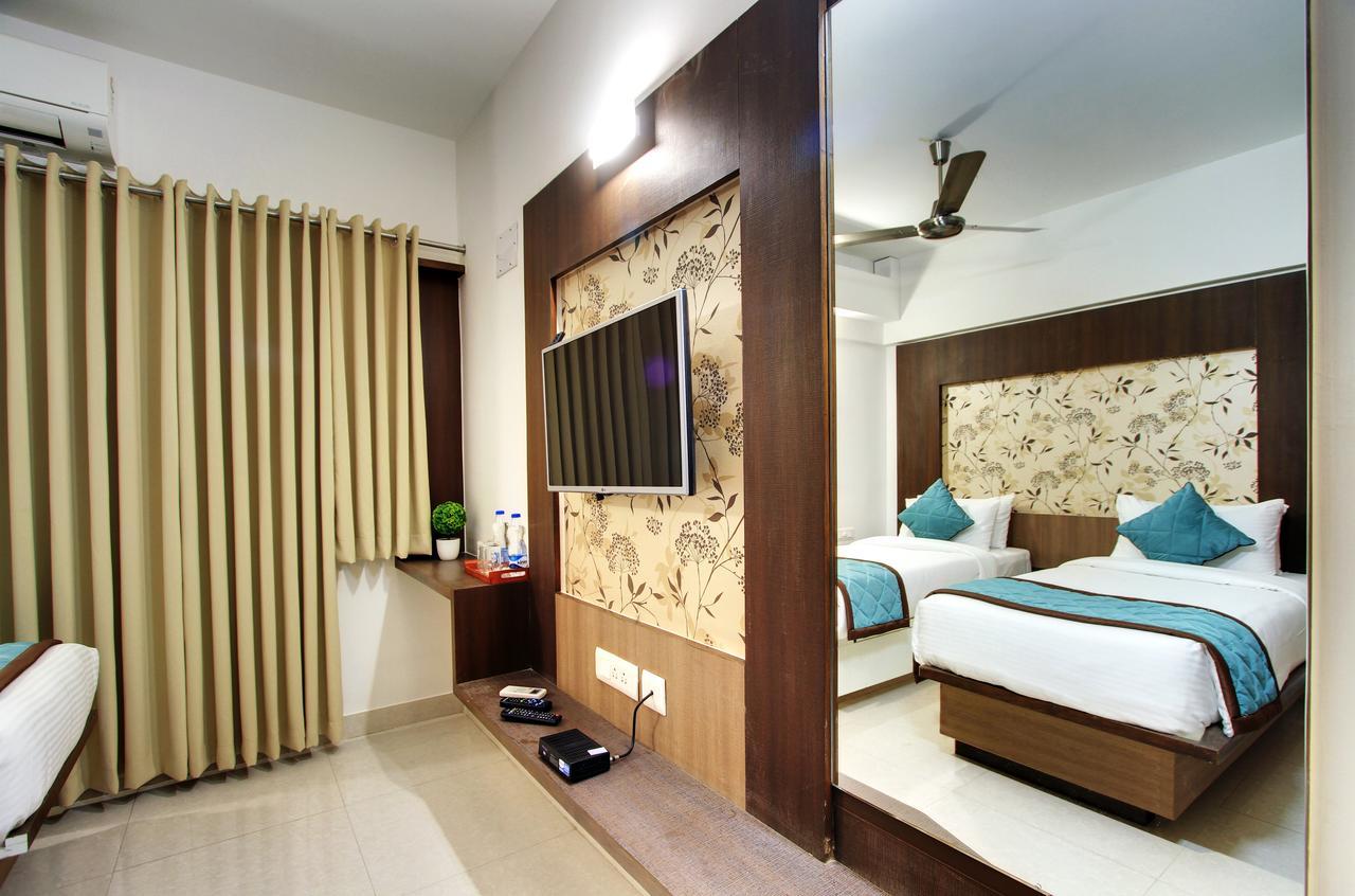 White Castle Boutique Apartment Hotel Bangalore Eksteriør bilde